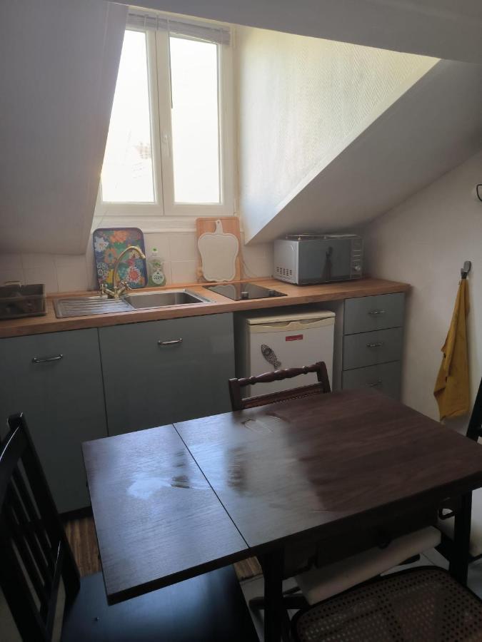 Charmant 2 Pieces Clichy Levallois المظهر الخارجي الصورة